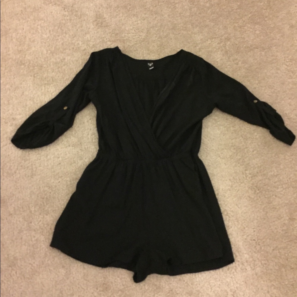 Black 3/4 sleeve romper